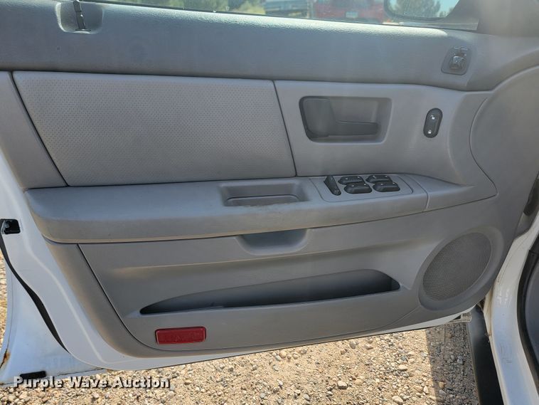 image for item KS9178 2006 Ford Taurus SE