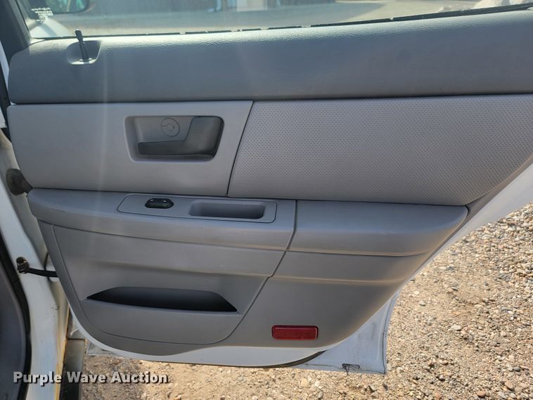 image for item KS9178 2006 Ford Taurus SE