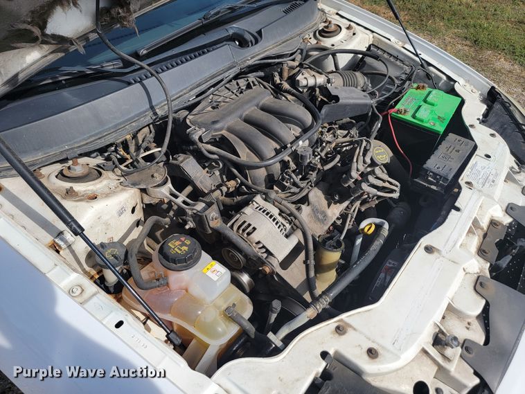 image for item KS9178 2006 Ford Taurus SE