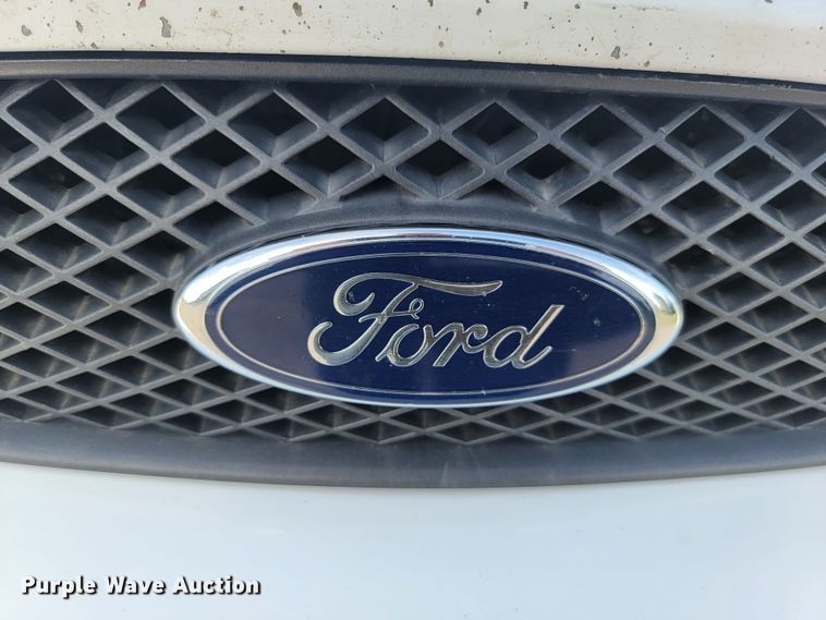 image for item KS9178 2006 Ford Taurus SE