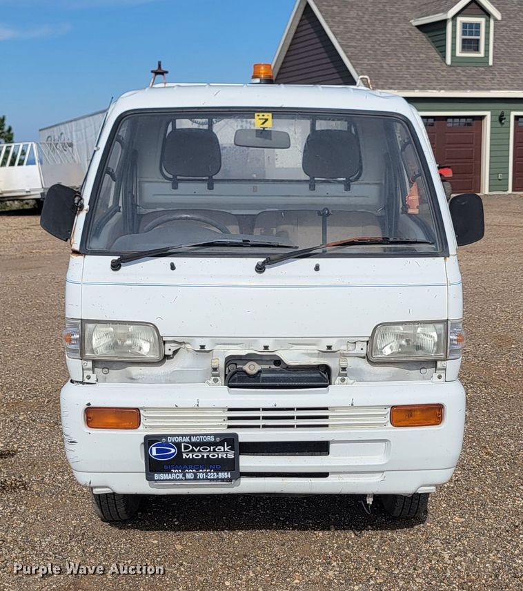 image for item KS9180 1992 Suzuki Encore  mini truck