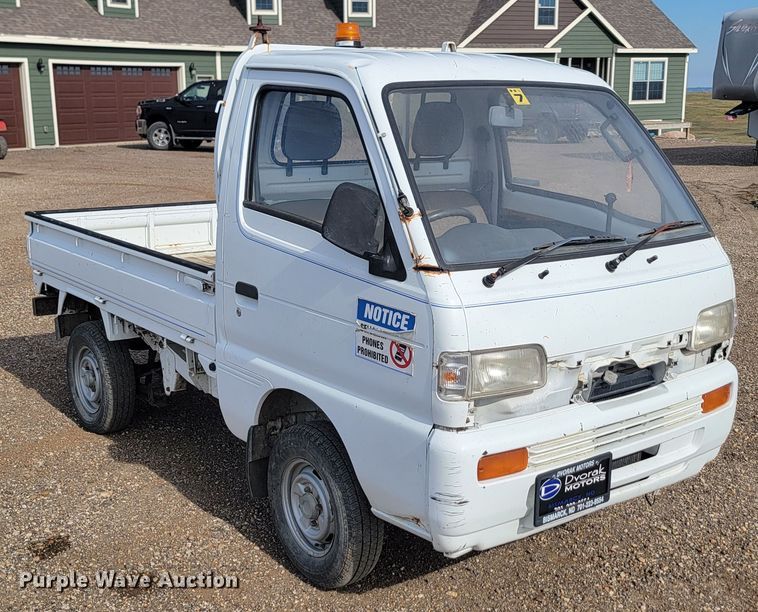 image for item KS9180 1992 Suzuki Encore  mini truck