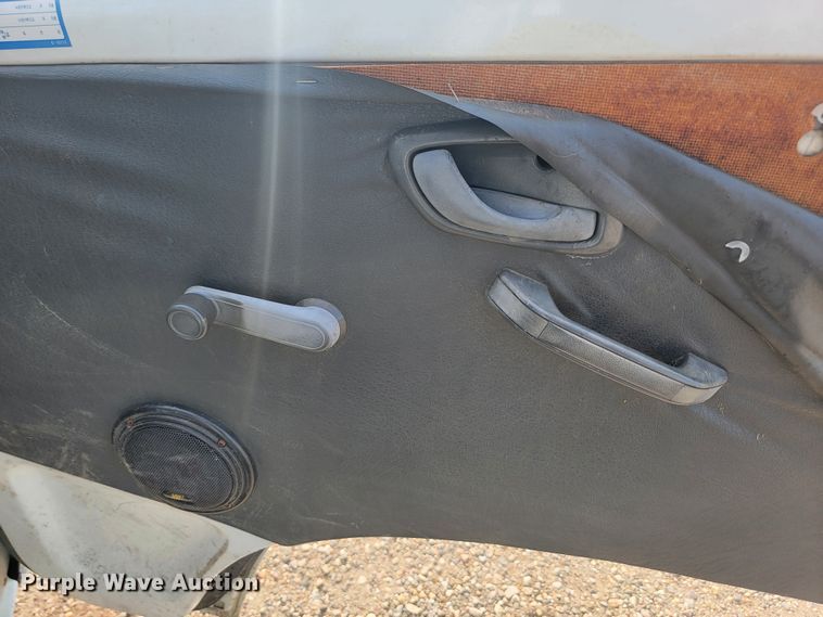 image for item KS9180 1992 Suzuki Encore  mini truck