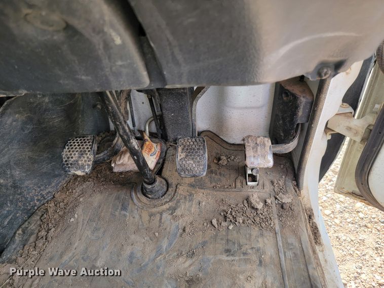 image for item KS9180 1992 Suzuki Encore  mini truck