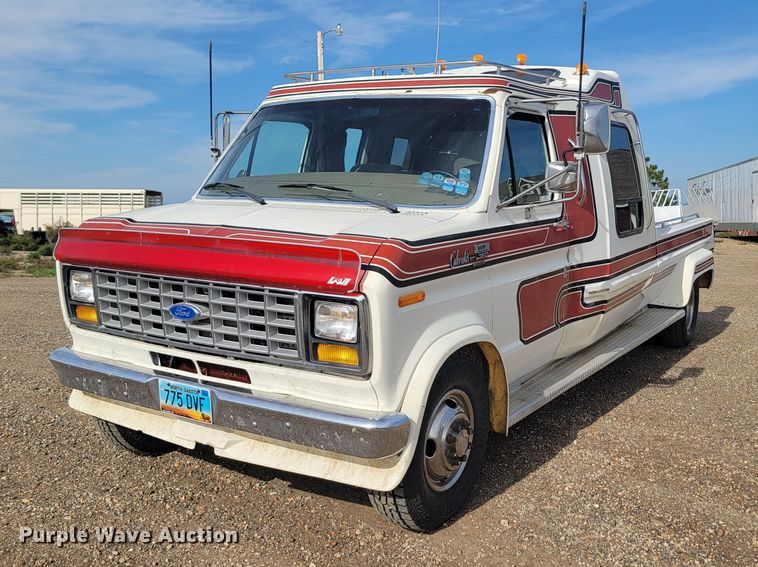 image for item KS9181 1989 Ford E350 Cabriolet  van