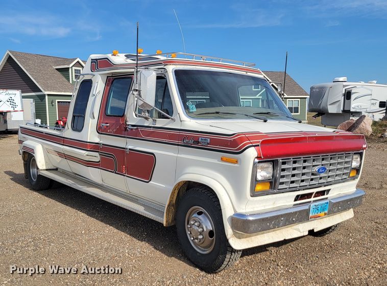 image for item KS9181 1989 Ford E350 Cabriolet  van