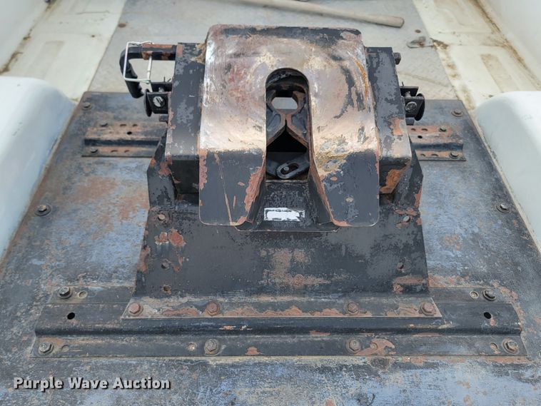 image for item KS9181 1989 Ford E350 Cabriolet  van