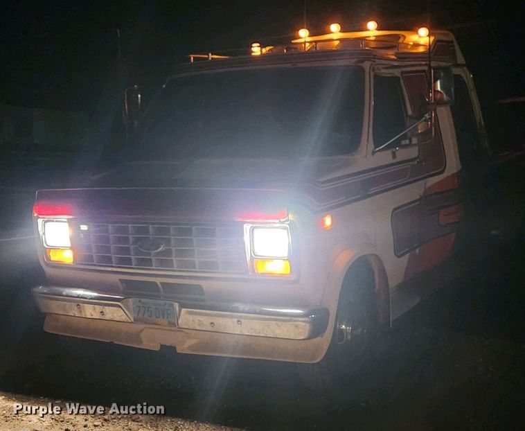 image for item KS9181 1989 Ford E350 Cabriolet  van