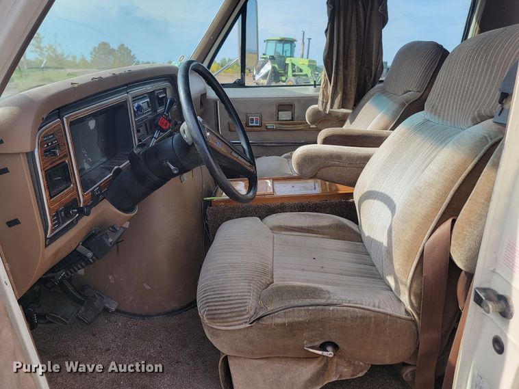 image for item KS9181 1989 Ford E350 Cabriolet  van