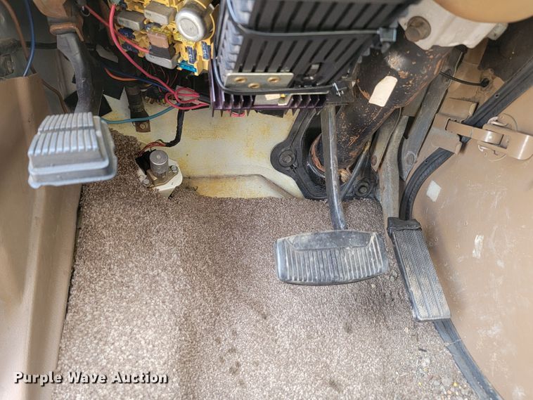 image for item KS9181 1989 Ford E350 Cabriolet  van