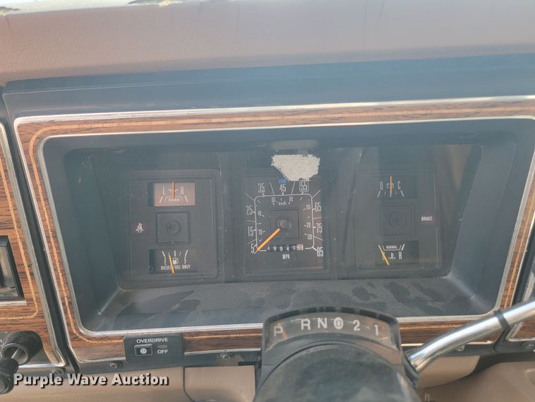 image for item KS9181 1989 Ford E350 Cabriolet  van