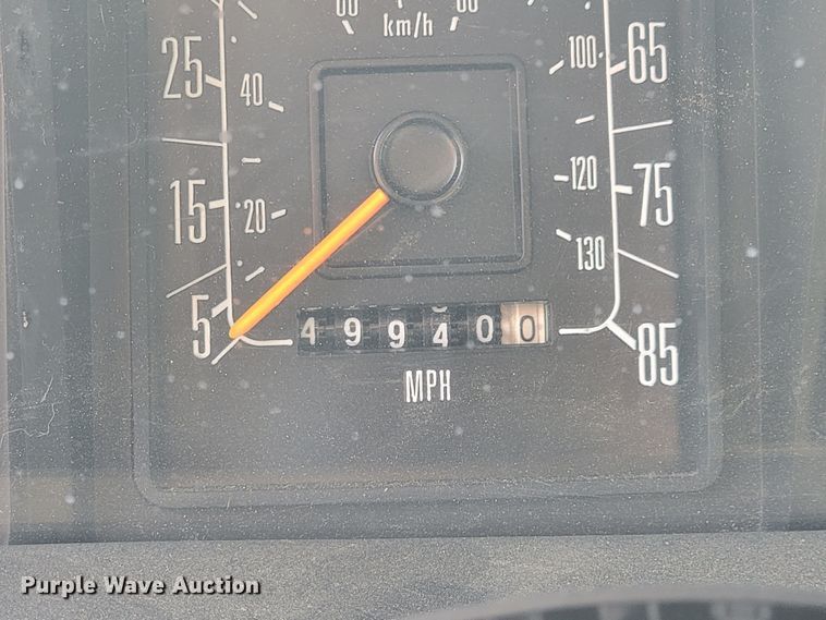 image for item KS9181 1989 Ford E350 Cabriolet  van