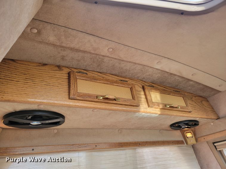 image for item KS9181 1989 Ford E350 Cabriolet  van