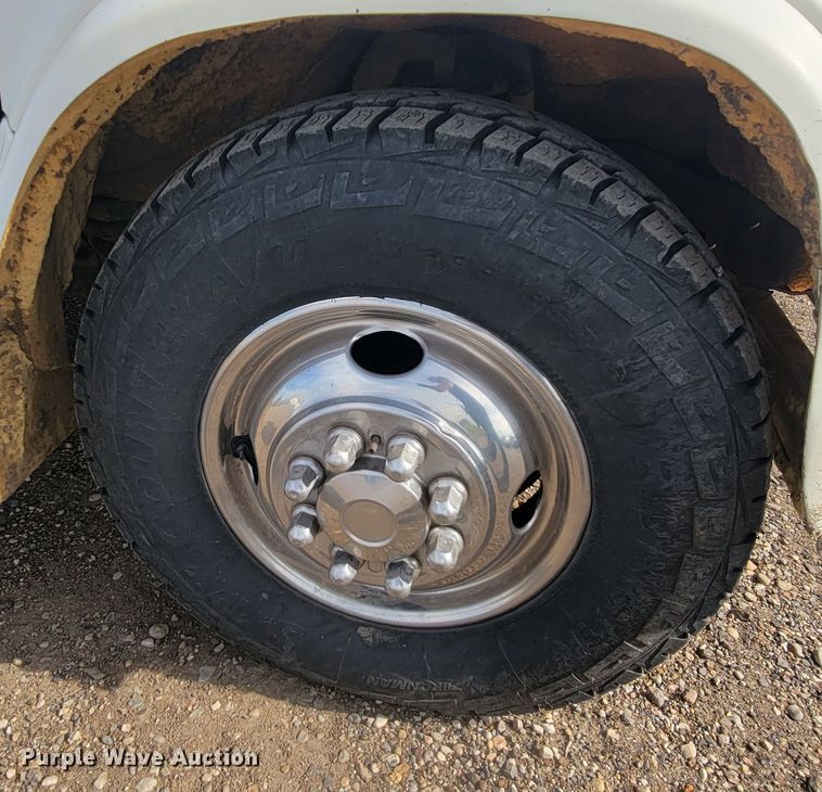 image for item KS9181 1989 Ford E350 Cabriolet  van