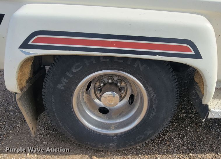 image for item KS9181 1989 Ford E350 Cabriolet  van