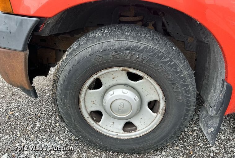 image for item KT9341 2006 Ford F250 Super Duty  utility bed pickup truck