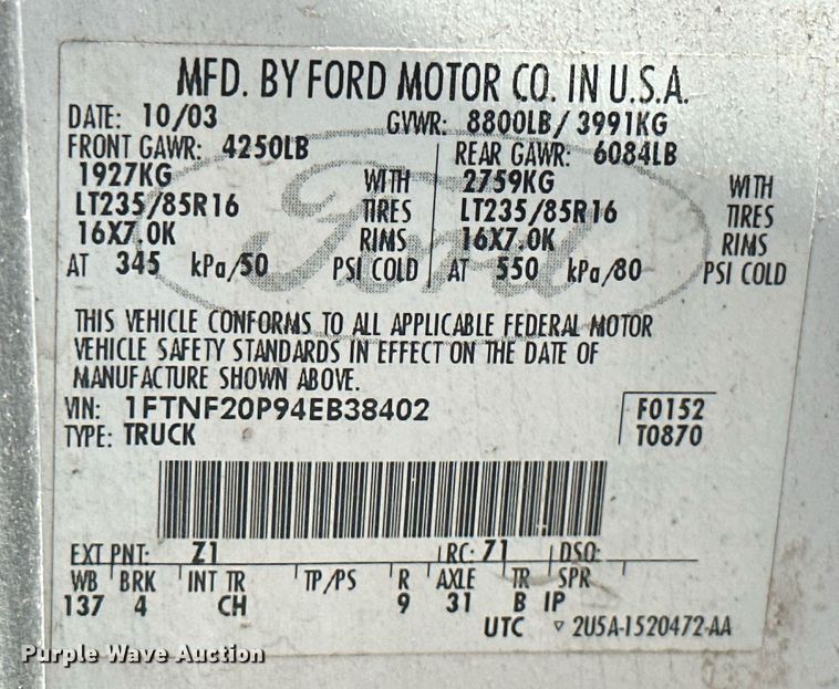 image for item KT9342 2004 Ford F250 Super Duty  utility bed pickup truck