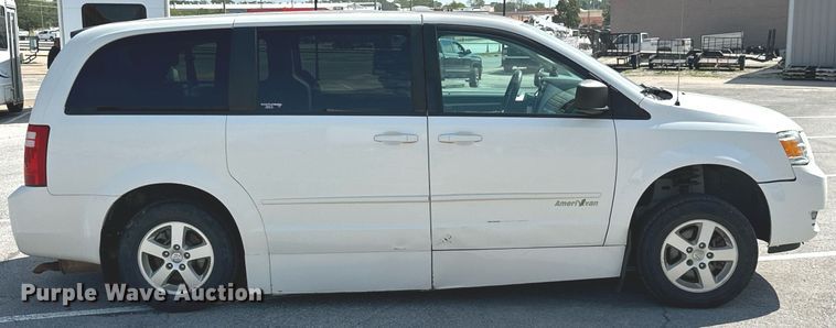 image for item KT9349 2010 Dodge Grand Caravan  handicap accessible van