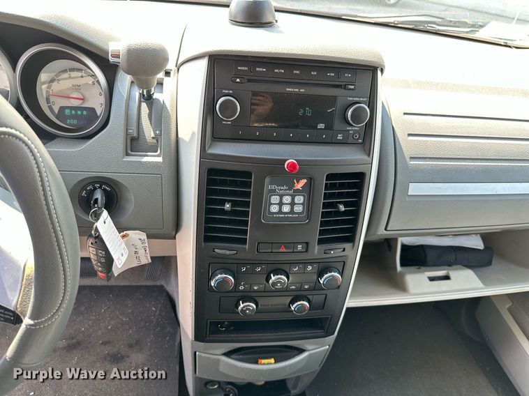 image for item KT9349 2010 Dodge Grand Caravan  handicap accessible van