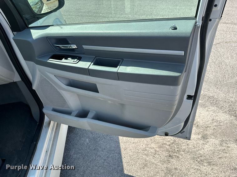 image for item KT9349 2010 Dodge Grand Caravan  handicap accessible van