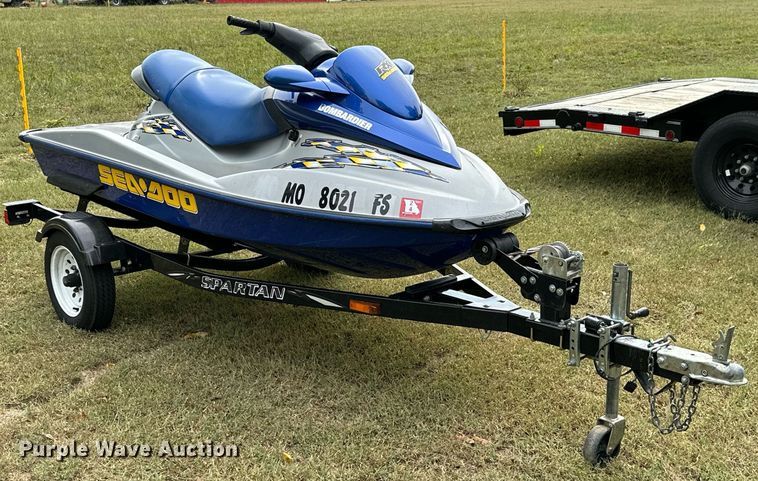 image for item KT9350 2002 Sea Doo Bombardier  personal watercraft