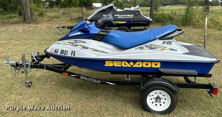 image for item KT9350 2002 Sea Doo Bombardier  personal watercraft