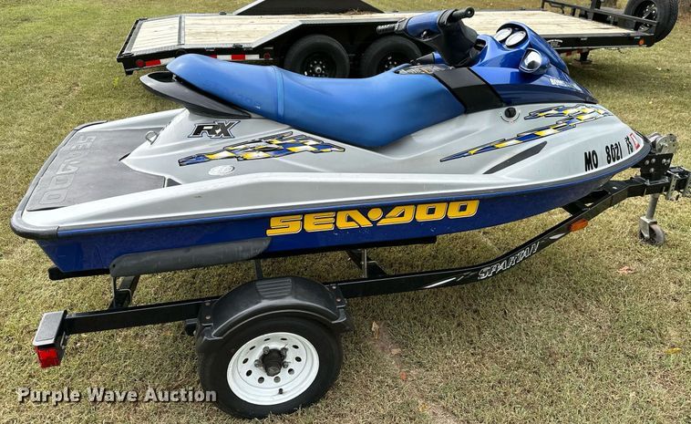 image for item KT9350 2002 Sea Doo Bombardier  personal watercraft