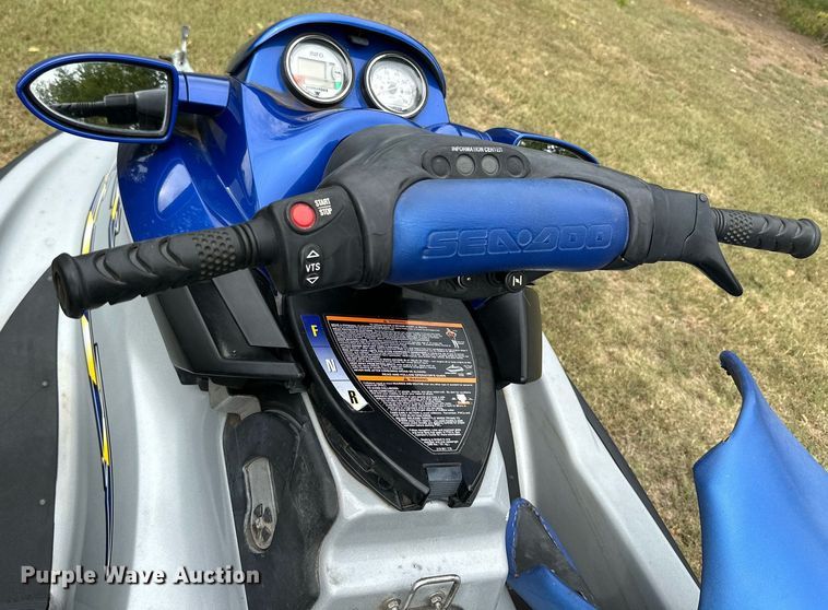 image for item KT9350 2002 Sea Doo Bombardier  personal watercraft