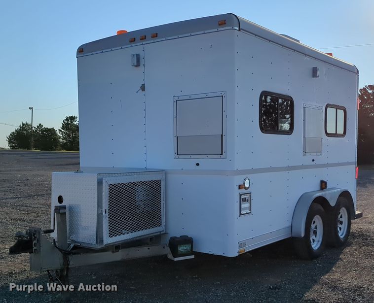 image for item KW9048 2002 Wells Cargo  fiber optic trailer