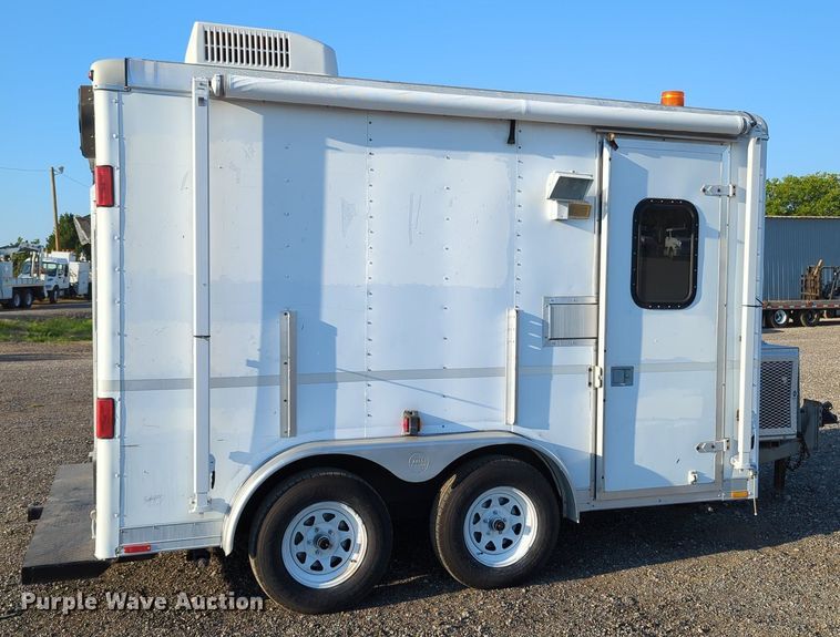 image for item KW9048 2002 Wells Cargo  fiber optic trailer