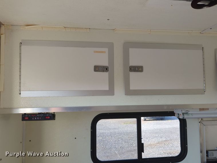 image for item KW9048 2002 Wells Cargo  fiber optic trailer