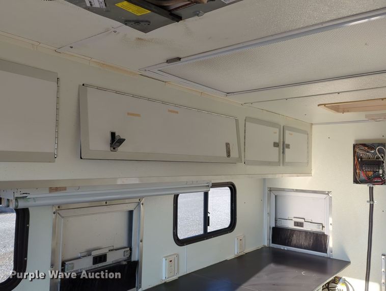 image for item KW9048 2002 Wells Cargo  fiber optic trailer