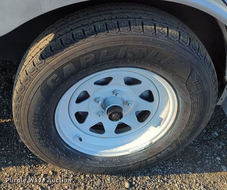 image for item KW9048 2002 Wells Cargo  fiber optic trailer