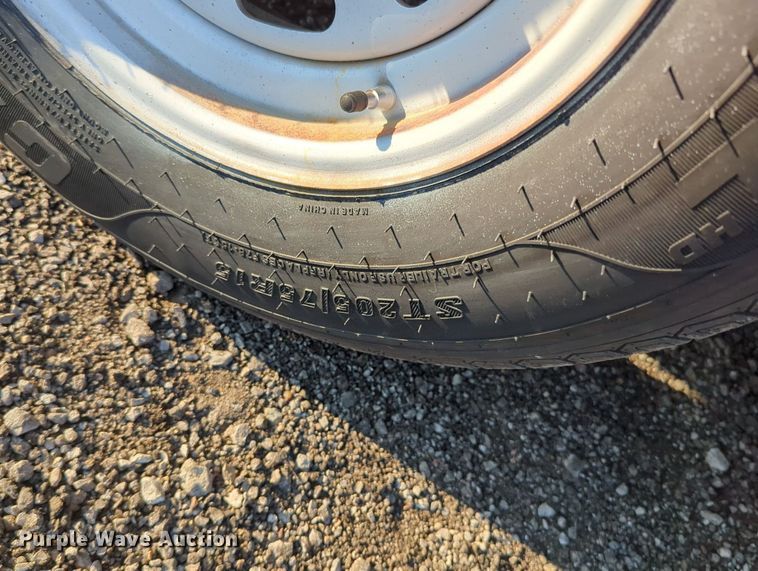 image for item KW9048 2002 Wells Cargo  fiber optic trailer