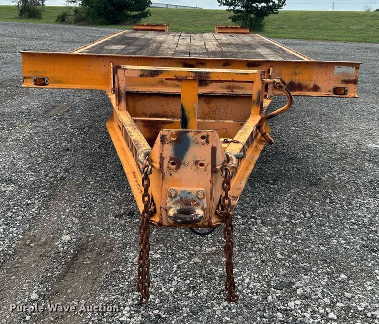 image for item KW9174 1999 Hudson Brothers  equipment trailer