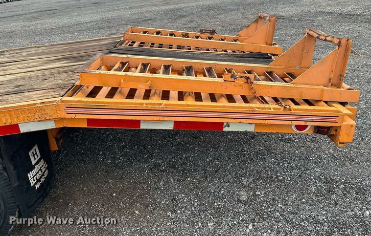 image for item KW9174 1999 Hudson Brothers  equipment trailer