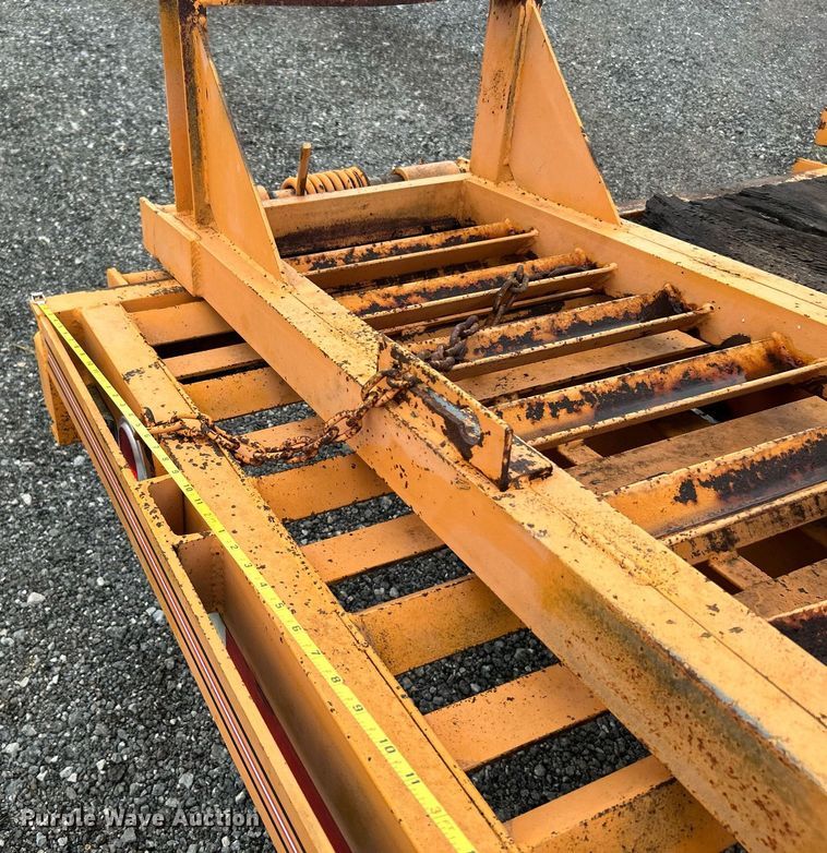 image for item KW9174 1999 Hudson Brothers  equipment trailer