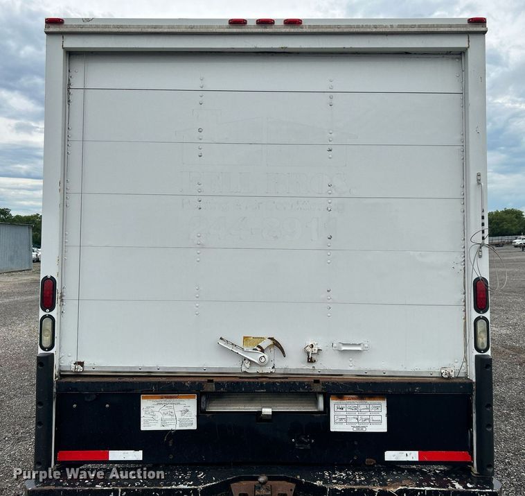 image for item KW9178 2012 GMC Savana  box truck