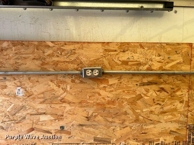 image for item KW9178 2012 GMC Savana  box truck