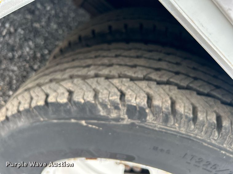 image for item KW9178 2012 GMC Savana  box truck