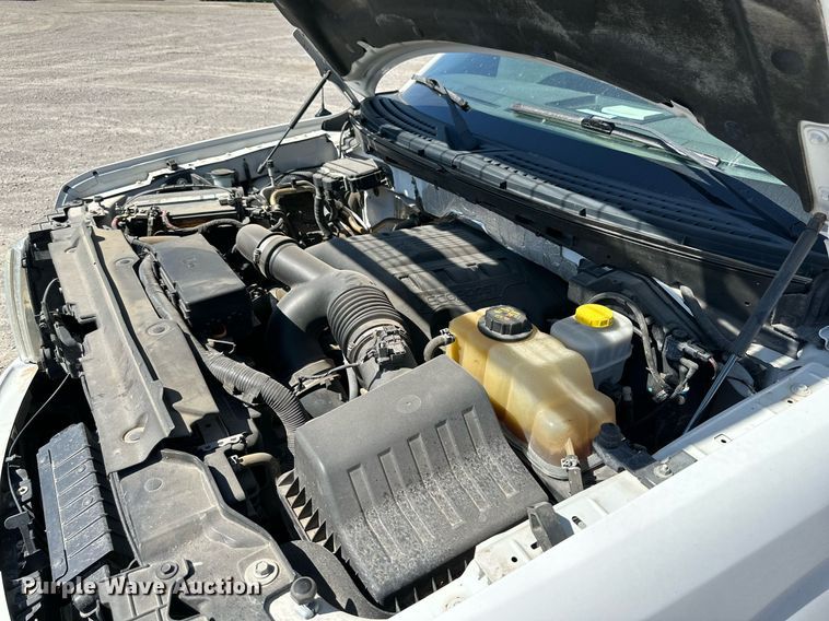 image for item KX9740 2014 Ford F150 XLT SuperCrew pickup truck