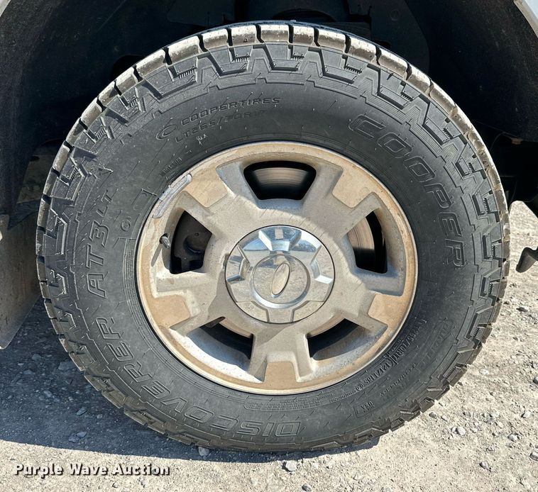 image for item KX9740 2014 Ford F150 XLT SuperCrew pickup truck