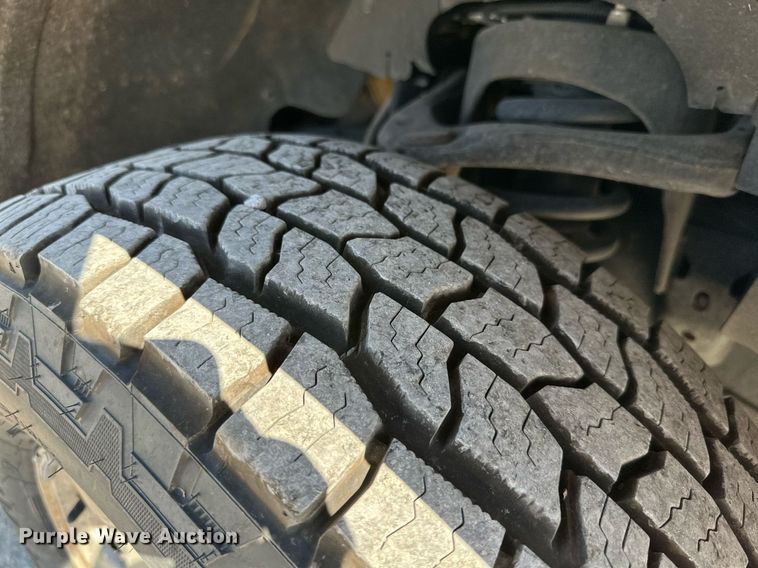 image for item KX9740 2014 Ford F150 XLT SuperCrew pickup truck