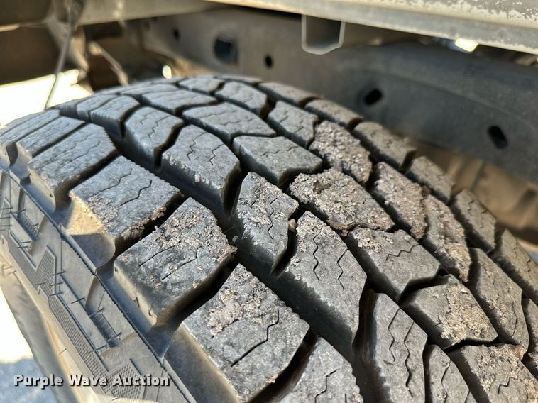 image for item KX9740 2014 Ford F150 XLT SuperCrew pickup truck