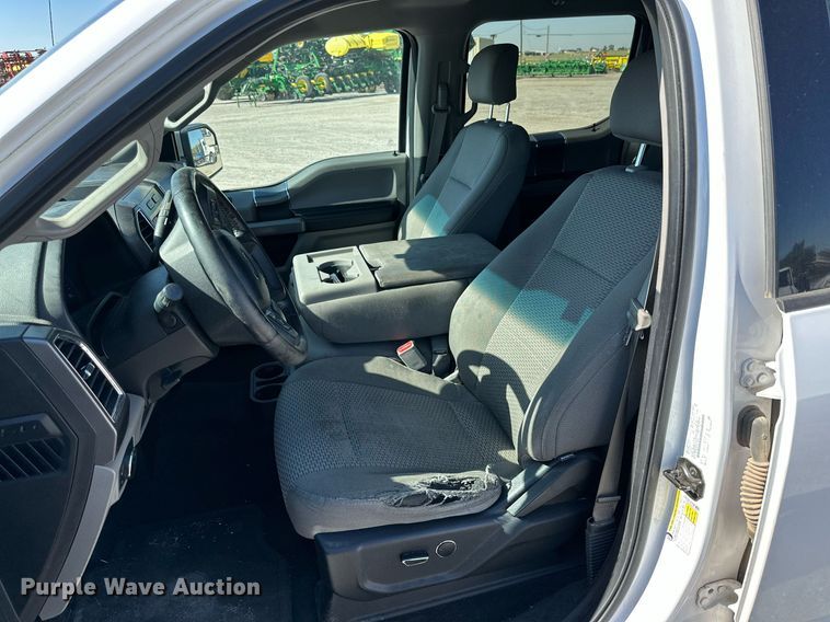 image for item KX9743 2015 Ford F150 XLT  SuperCrew pickup truck