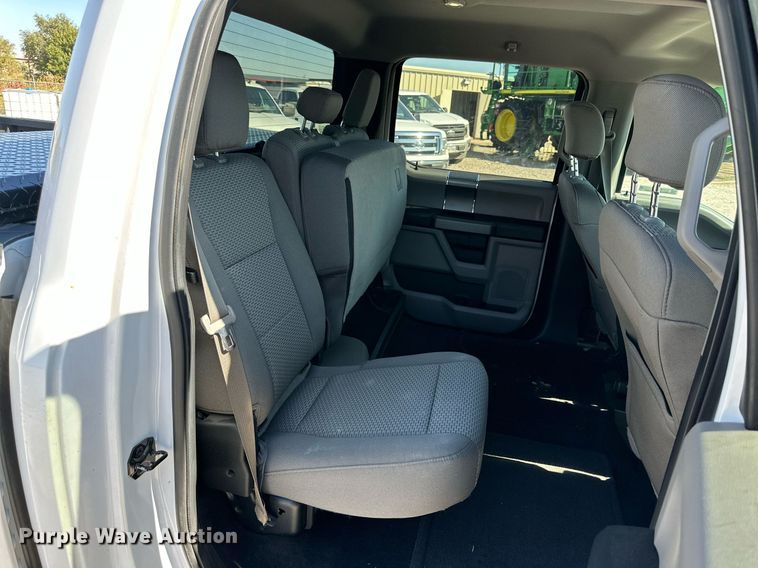 image for item KX9743 2015 Ford F150 XLT  SuperCrew pickup truck