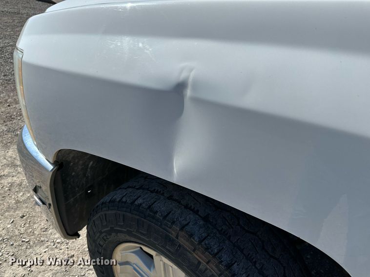 image for item KX9744 2012 Chevrolet Silverado 1500 Ext. Cab pickup truck