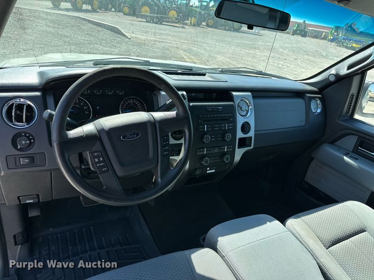 image for item KX9745 2014 Ford F150 XLT SuperCrew pickup truck