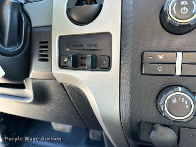 image for item KX9745 2014 Ford F150 XLT SuperCrew pickup truck