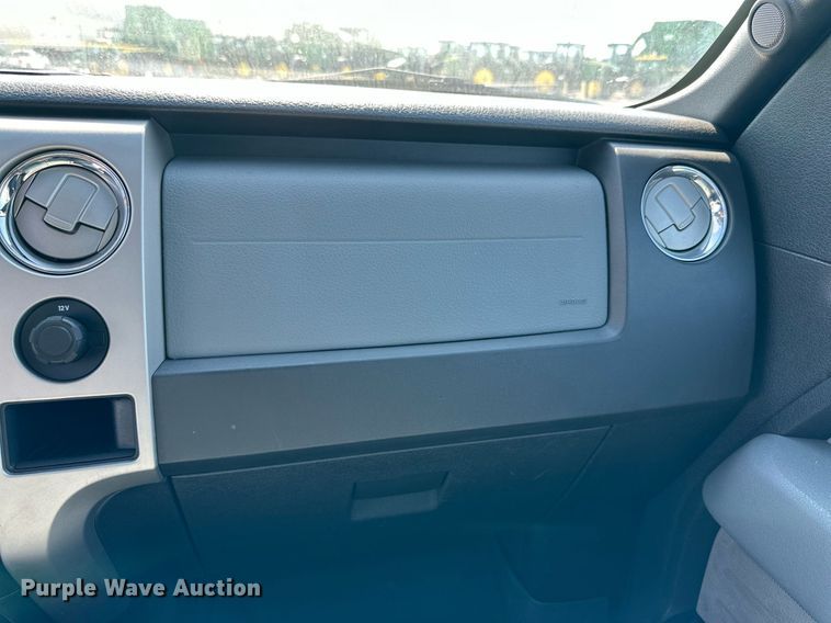 image for item KX9745 2014 Ford F150 XLT SuperCrew pickup truck